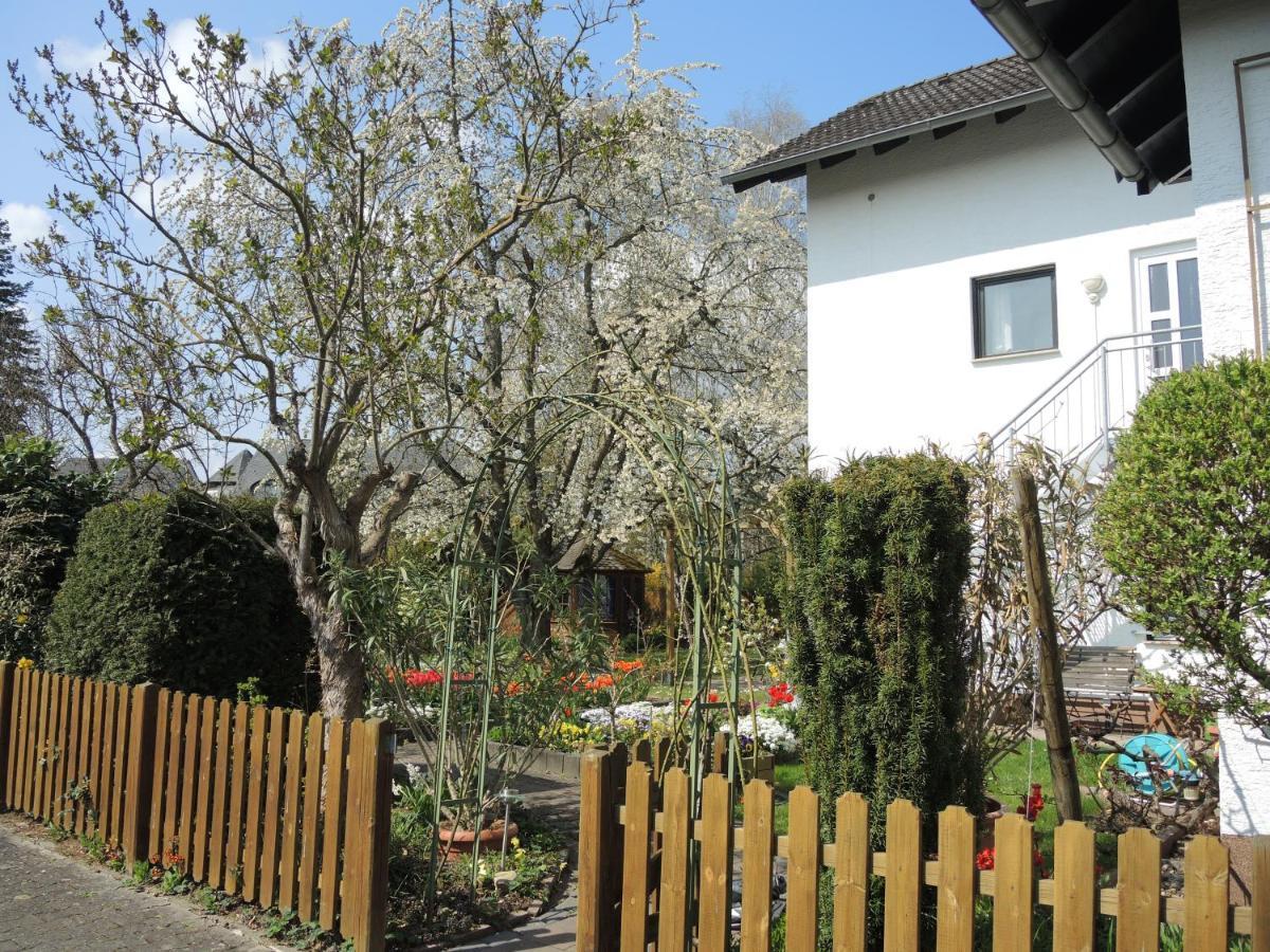Apartement am Kirschbaum Mommenheim Bagian luar foto
